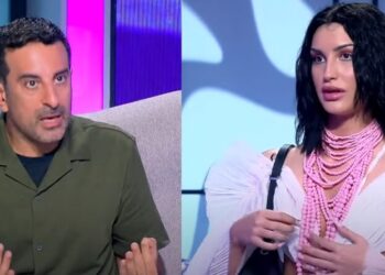 «Η τρίχα στη μασχάλη, γιατί;»: Η φωτογραφία της Κατερίνας Λιόλιου με μπικίνι που προκάλεσε χαμό στα social media (φωτο)