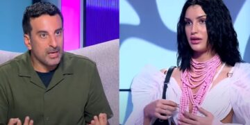 Alldaynews.gr «Η τρίχα στη μασχάλη, γιατί;»: Η φωτογραφία της Κατερίνας Λιόλιου με μπικίνι που προκάλεσε χαμό στα social media (φωτο)