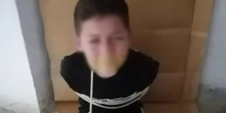 Alldaynews.gr Φρίκη: Επιστάτης απήγαγε 12χρονο, ζήτησε €400.000 και στραγγάλισε το παιδί όταν δεν του έδωσαν τα λύτρα