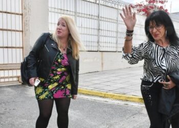 Παντρεύτηκε στις φυλακές η κόρη της Σοφίας Βόσσου: “Με τον Βασίλη δυστυχώς, δεν μπορούμε να το γιορτάσουμε”