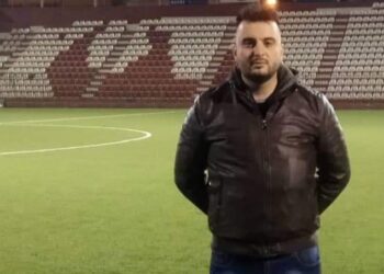 Θρήνος για τον χαμό του 37χρονου αστυνομικού Σπύρου Μπαντίκου-”Έσβησε” στην άσφαλτο