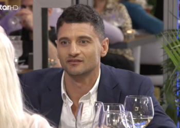 Alldaynews.gr «Είναι κοντός κι αγύμναστος, φεύγω!»: Η εντυπωσιακή ξανθιά που σηκώθηκε κι έφυγε απ’ το First Dates – Χαμός στο Twitter (video)