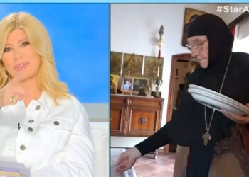 Συγκινεί η κόρη της Μαίρης Αλεξοπούλου: “Την αγαπώ πάρα πολύ και θα μου λείψει. Να ‘ναι καλά εκεί ψηλά. Να έχω την ευχή της”