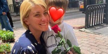 Alldaynews.gr Σία Κοσιώνη: «Ήρθε η στιγμή να σας πω ότι τα κατάφερα και το οφείλω στο Κώστα και τον μικρό μου Δήμο»