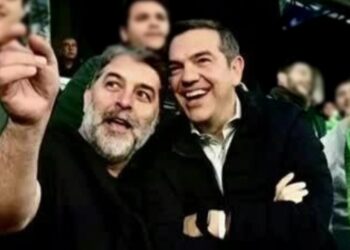 Τι ετοιμάζουν; Τσίπρας και Μπισμπίκης χαμογελαστοί στην ίδια φωτογραφία!