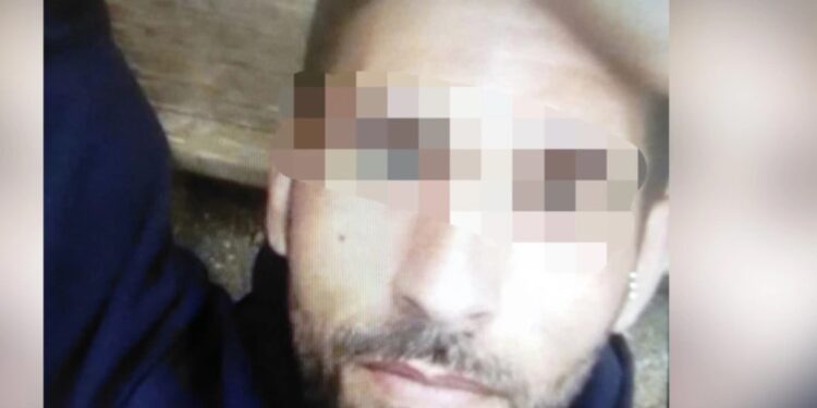 Alldaynews.gr Μοναστηράκι: Αυτός είναι ο άντρας που συνελήφθη ενώ προσπάθησε να θωπεύσει Τσέχα τουρίστρια