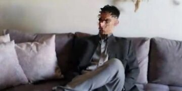 Alldaynews.gr «Μαμά συγγνώμη…» – Βγήκε από το νοσοκομείο ο 18χρονος που δέχτηκε επίθεση με μαχαίρι και συγκινεί με τη στάση του (video)