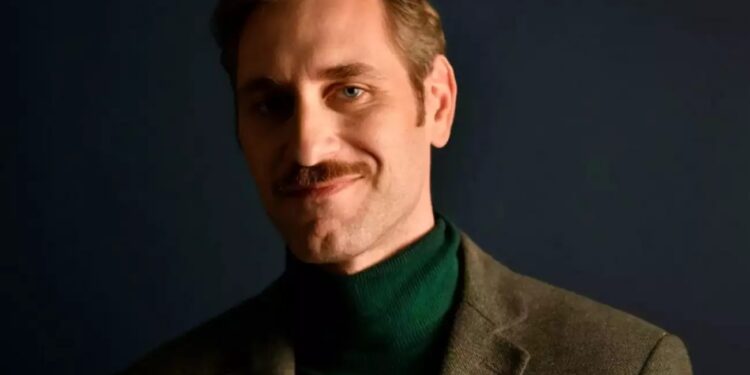 Άγγελος Ανδριόπουλος: Απολύθηκε ο ηθοποιός λόγω της εγκυμοσύνης της συζύγου του