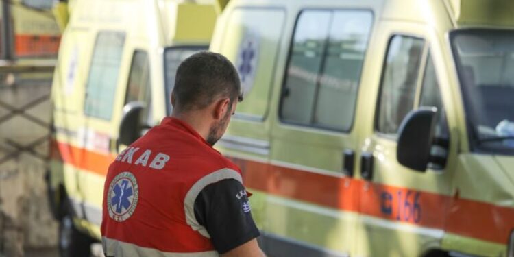 Alldaynews.gr «Παιδί μου τι σου έκανα…», μονολογεί κλαίγοντας ο Τραγικός Πατέρας που παρέσυρε με αυτοκίνητο το 2,5 ετών κοριτσάκι του