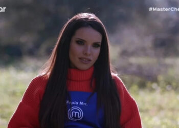 MasterChef – Μαρία Μπέη: «Έχει σηκώσει πολύ τον αμανέ, μου έσπασε τα νεύρα και πίσω από τις κάμερες – Εγώ εδώ μέσα δε βλέπω κανέναν»