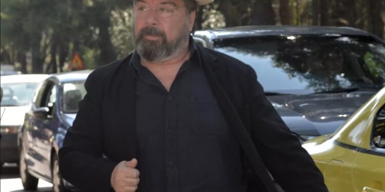 Alldaynews.gr Σταμάτης Φασουλής για το θάνατο της Αλίκης Βουγιουκλάκη: Περιμέναμε σε διπλανό δωμάτιο, η Νόνικα Γαληνέα ήταν ακίνητη για 24 ώρες