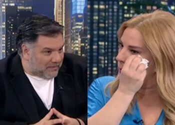 Alldaynews.gr Λύγισε η Καλή Δάβρη όταν ο Γρηγόρης Αρναούτογλου ρώτησε για τους γονείς της: «Συγγνώμη, δεν το ήξερα»