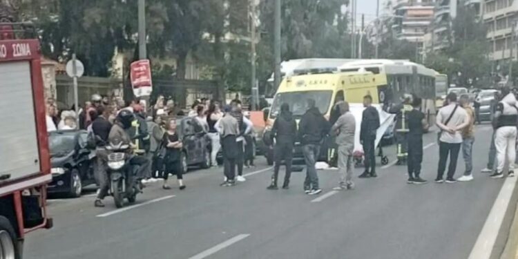 Alldaynews.gr Τραγωδία στην Καλλιθέα: Σε κατάσταση σοκ η αδερφή της 12χρονης που την είδε να σκοτώνεται – Πώς έγινε το τροχαίο δυστύχημα