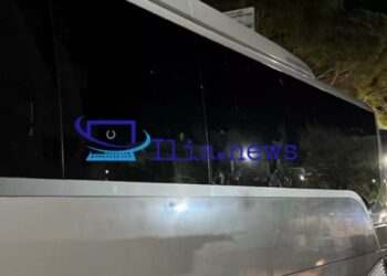 Alldaynews.gr Ενέδρα και επίθεση με πέτρες σε λεωφορείο των ΚΤΕΛ στην Ηλεία – Σε κατάσταση σοκ οι επιβάτες