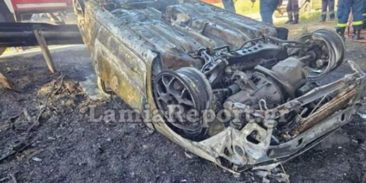 Φρικτό Τροχαίο με μία Νεκρή και δύο τραυματίες στα Ψαχνά – Αναποδογύρισε και κάηκε το αυτοκίνητο (φωτο)