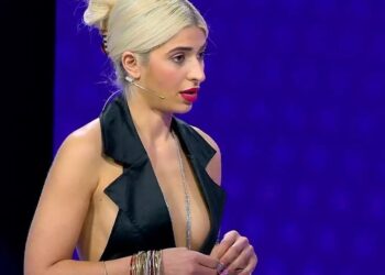 Alldaynews.gr My Style Rocks: «Είναι φουλ σφιχτό πάνω σου και τα δείχνει όλα»