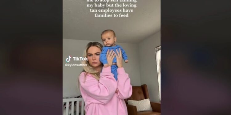 Alldaynews.gr «Έκανε» μαύρισμα στο μωρό της για να ταιριάζει με την επιδερμίδα της – «Είσαι αηδιαστική μητέρα»