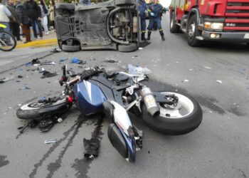 Τραγωδία Νωρίτερα στη Λεωφόρο Αθηνών: Νεκροί ένας 19χρονος και ένας 37χρονος (φωτο, video)