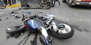 Alldaynews.gr Τραγωδία Νωρίτερα στη Λεωφόρο Αθηνών: Νεκροί ένας 19χρονος και ένας 37χρονος (φωτο, video)