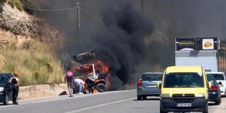 Φρικτό Τροχαίο: Νεκρός ο οδηγός-Βαριά τραυματισμένη η σύντροφός του[Σοκαριστικές Εικόνες]