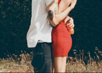 Alldaynews.gr Πανικός στο νησί-Ανήλικη το έσκασε για να ακολουθήσει τον «αγαπημένο» της στα Φάρσαλα