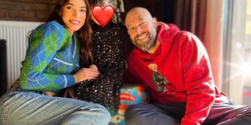 Ήβη Αδάμου: “Βοήθησε πολύ το ότι έγινα μικρή μαμά… Η οικογένεια είναι προτεραιότητα”