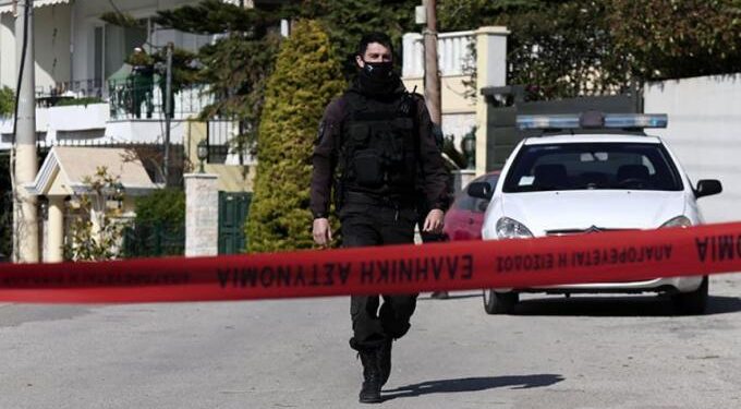 Alldaynews.gr Δολοφονία Καραϊβάζ: Με Ferrari κυκλοφορούσε ο 40χρονος συλληφθείς -Δεν μιλούσαν ένα χρόνο τα δύο αδέλφια