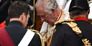 Alldaynews.gr Ο όρκος που πήρε ο Κάρολος, νομική υποχρέωση κάθε νέου μονάρχη από το 1688