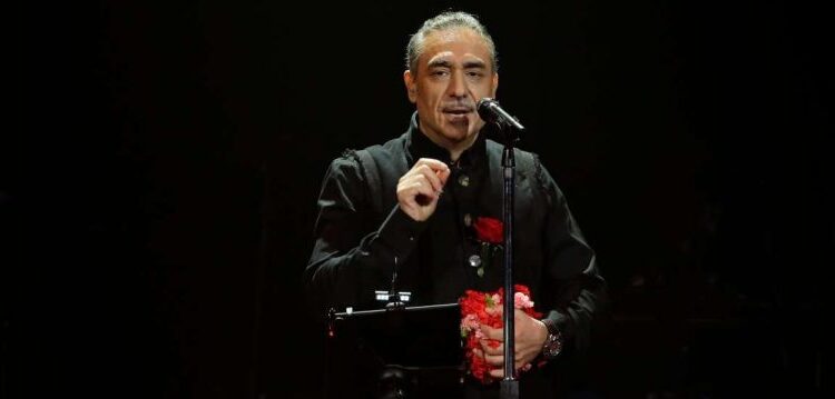 Alldaynews.gr «Ο Νότης ντράπηκε μετά τα όσα έγιναν και απομονώθηκε από όλους. Η γυναίκα με τα παιδιά του μένουν αλλού»