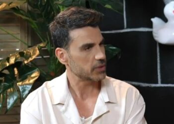 Alldaynews.gr Παντελής Τουτουντζής: «Όταν είπα ότι είμαι γκέι, οι γονείς μου πήγαν σε ειδικό για να τους συμβουλεύσει και ο πατέρας μου ρώτησε: μπορώ να κάνω κάτι;»