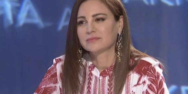 Η Βίκυ Φλέσσα έγινε γιαγιά: Παντρεύτηκα στα 18 και στα 20 έγινα μητέρα (video)