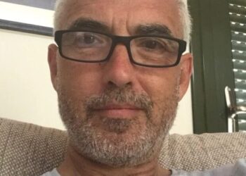 Σάλος με τον καθηγητή Θέμη Ματσούκα που συνελήφθη για σeξουαλικές πράξεις με σκύλο!