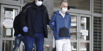 Alldaynews.gr Θεσσαλονίκη: Αυτός είναι ο 47χρονος που έκαψε τους γονείς του- Έσπασε τα δις ισόβια