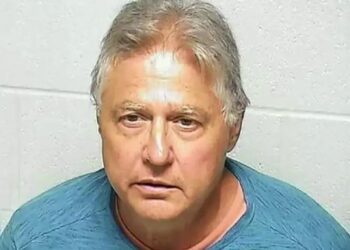 Απίστευτο περιστατικό στις ΗΠΑ: Ονειρεύτηκε ότι τον έκλεβαν και αυτοπυροβολήθηκε στον ύπνο του