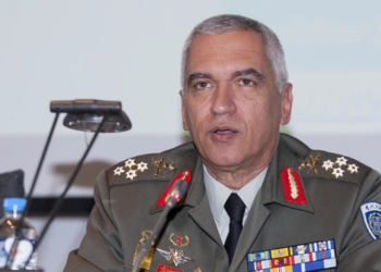 Θρήνος για τον Μιχάλη Κωσταράκο: Νεκρός σε ηλικία 67 ετών ο πρώην Αρχηγός ΓΕΕΘΑ