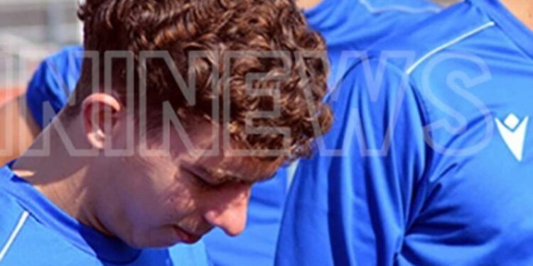 Alldaynews.gr Μαθητής Λυκείου ο μοτοσικλετιστής που σφηνώθηκε κάτω από φορτηγό στην Καβάλα – «Μαύρη μέρα για το σχολείο»