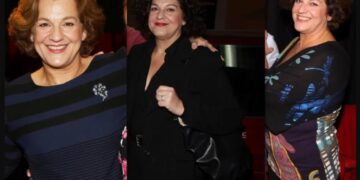 Στέλλα Γκίκα: Η παπαδιά του Σασμού με μαγιό στην παραλία![Φωτογραφία]