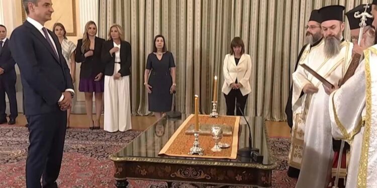 Εκλογές 2023: Ο Κυριάκος Μητσοτάκης ορκίστηκε πρωθυπουργός[Live]