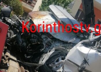 Φρικτό τροχαίο στο Ξυλόκαστρο-Ενας νεκρός[photos]