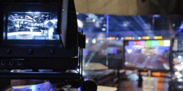 Alldaynews.gr Τηλεοπτικός παρουσιαστής «ξέχασε» να δηλώσει 12.000 αποδείξεις – Στα 400.000 ευρώ η φοροδιαφυγή