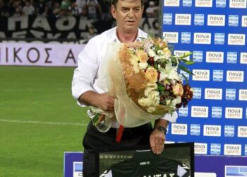 Πέθανε Ξaφνικά η 37χρονη κόρη του Νίκου Αλαβάντα – Θρήνος για τον παλαίμαχο ποδοσφαιριστή του ΠΑΟΚ