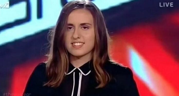 Alldaynews.gr Άλλαξε όνομα, μαλλιά και ζει στο εξωτερικό: Πώς είναι σήμερα η Αρετή που «μάγεψε» το Voice