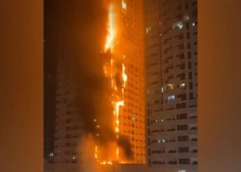 Ηνωμένα Αραβικά Εμιράτα: Κόλαση φωτιάς σε 36ώροφο ουρανοξύστη