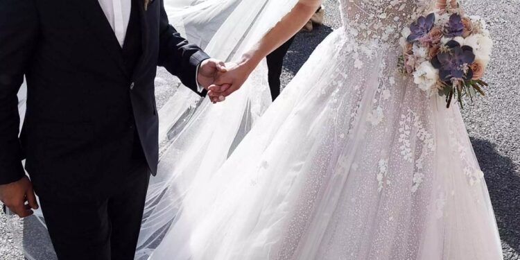 Alldaynews.gr Η νύφη ήταν η χαμένη της κόρη: Οικογενειακό δράμα σε γάμο, η ανακάλυψη-σοκ της μάνας ενώ πάντρευε τον γιο της