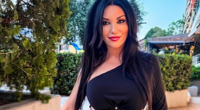 Πόπη Μαλλιωτάκη: «Άμα γδυθώ στην παραλία, δεν έχω να ζηλέψω τίποτα από 20άρες»