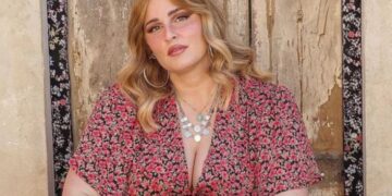 Alldaynews.gr Δύσκολες ώρες για την Εβελίνα Νικόλιζα-Το χειρουργείο στο οποίο υποβλήθηκε