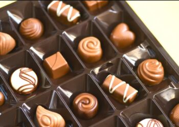 Τρaγικό: Γυναίκα πέθανε όταν έφαγε δηλητηριασμένα σοκολατάκια που έστειλε η εραστής του πρώην φίλου της