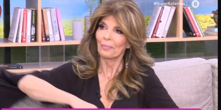 Alldaynews.gr Κατερίνα Στανίση: «Δεν είμαι άρρωστη, μην ανησυχείτε»