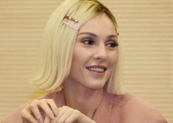 «Βόμβα» από την Τάμτα: «Δεν ισχύει ότι ο πατέρας μου με πάντρεψε με φίλο του, ο άντρας μου ήταν…»