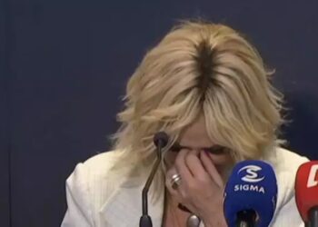 Λύγισε η Άννα Βίσση και ξέσπασε σε δάκρυα: «Φοβάμαι μην τελειώσει αυτό που κάνω»